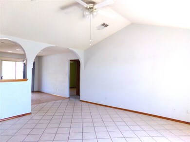 608 Mars Ave, Alamogordo, NM 88310 - photo 4