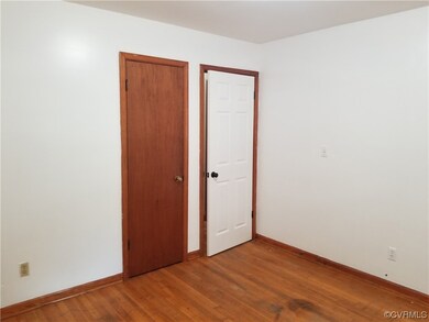 4394 Howerton Rd, Dunnsville, VA 22454 - photo 5