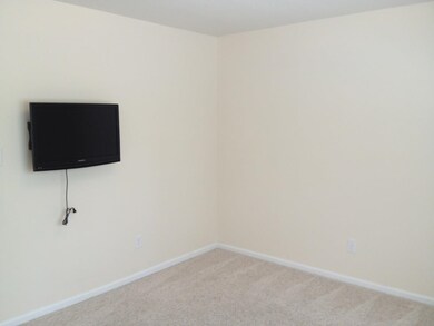 309 Doris Place Dr, Jacksonville, NC 28540 - photo 7