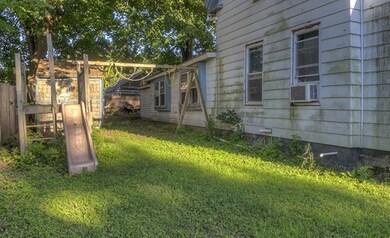 3 Pine St, Amesbury, MA 01913 - photo 4