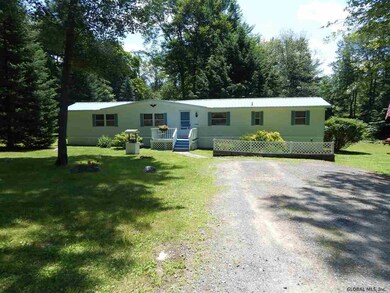 135 Sherman Rd, Middle Grove, NY 12850 - photo 2