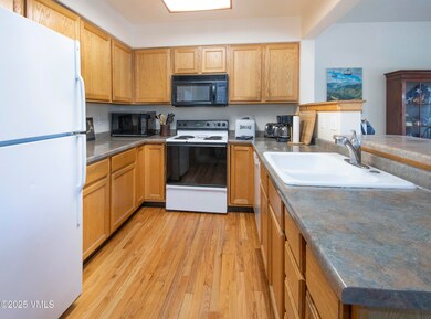 35-Aspen-Glen-Ct-MLS_10