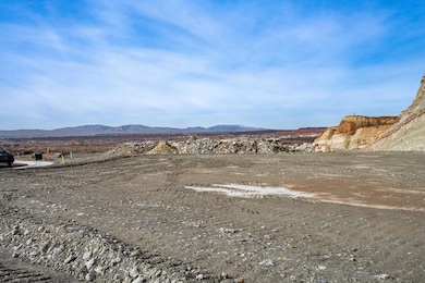 1059 E Tomahawk Dr, Washington, UT 84780 - photo 2