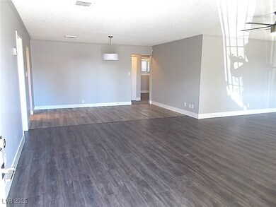 unlisted-address, Las Vegas, NV 89104 - photo 3