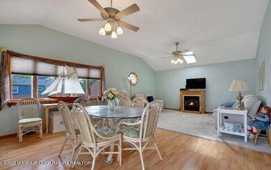 1299 Linda Dr, Toms River, NJ 08753 - photo 5