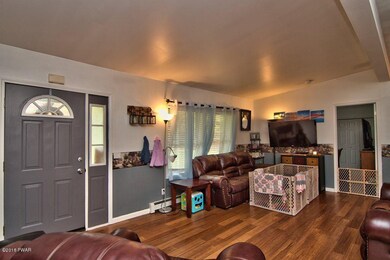 208 Spring Hill Rd, Honesdale, PA 18431 - photo 5