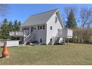 77 Bow St, Jamestown, RI 02835 - photo 7