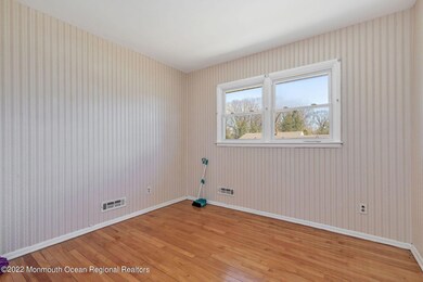 196 Riveredge Rd, Tinton Falls, NJ 07724 - photo 7