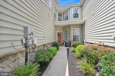 302 Ridgeview Dr, Morgantown, PA 19543 - photo 4