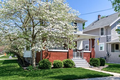 Carlton 126 Exterior-3