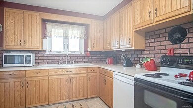 150 Jackson Ave, North Tonawanda, NY 14120 - photo 7