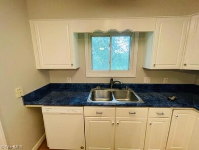 5303 Tarkington Dr, Greensboro, NC 27407 - photo 7