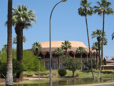 A FEW STEPS FROM ASU GAMMAGE THEATER