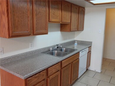 2021 Monte Sur Dr, El Paso, TX 79935 - photo 6