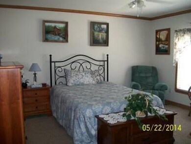 hn1932-bedroom master