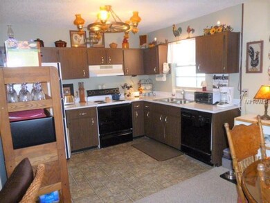 314 Central Ave, Frostproof, FL 33843 - photo 3