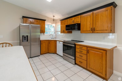 1561 N 1525 E, Logan, UT 84341 - photo 6