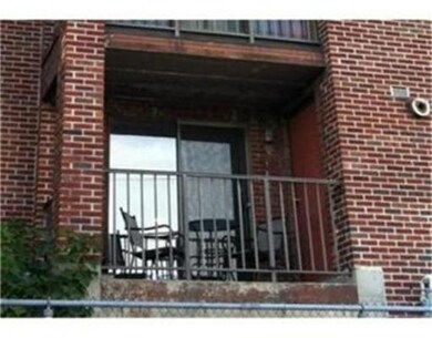 14 Boston St unit 1B, Somerville, MA 02143 - photo 2