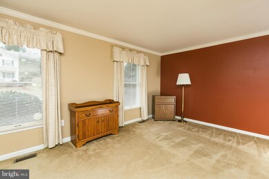 9529 Hallhurst Rd, Nottingham, MD 21236 - photo 4