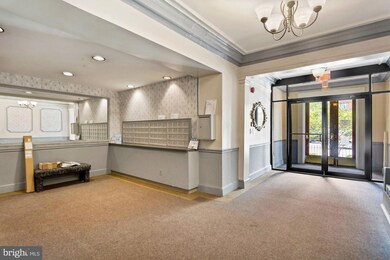 1669 Columbia Rd NW unit 302, Washington, DC 20009 - photo 4