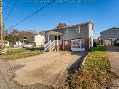 8 Cordoba Dr, Hurricane, WV 25526 - photo 2