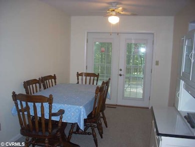 716 Firehouse Dr, Louisa, VA 23093 - photo 4