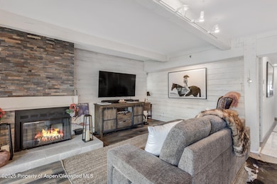 37_55_Upper_Woodbridge_Road_E2003_mls
