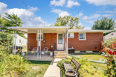 3880 Eakin Rd, Columbus, OH 43228 - photo 4