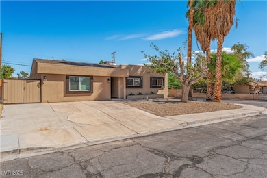 3578 Anthony Dr, Las Vegas, NV 89121 - photo 3