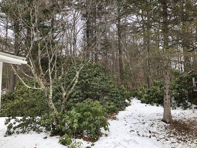 172 Walsh Rd, Sanbornville, NH 03872 - photo 4