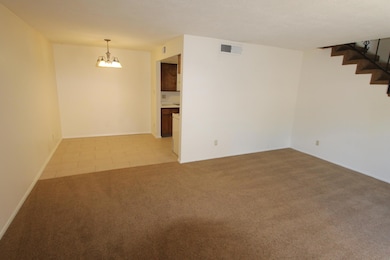 8448 Spain Rd NE unit B, Albuquerque, NM 87111 - photo 2