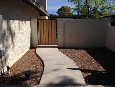 731 N 22nd St, Mesa, AZ 85213 - photo 2