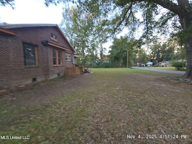 413 Pine St, Lexington, MS 39095 - photo 4