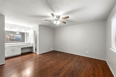 7226 Sonnet Glen Ln, Houston, TX 77095 - photo 6