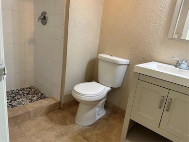 2nd bathroom