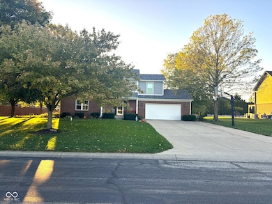 3640 S Applegate Dr, New Palestine, IN 46163 - photo 3