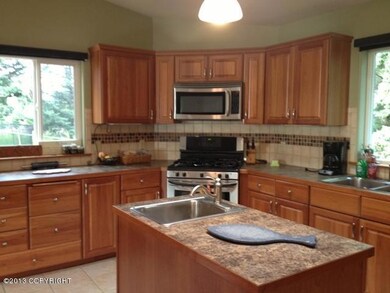 Kitchen (2)