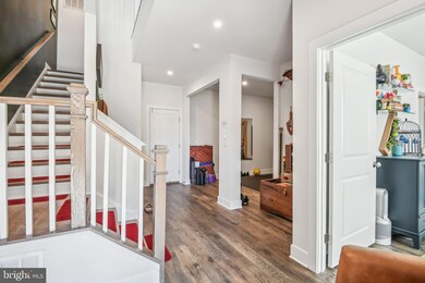 1605 Meadowlark Glen Rd, Dumfries, VA 22026 - photo 5