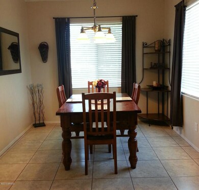 Spacious Eating  Area in Kitchen