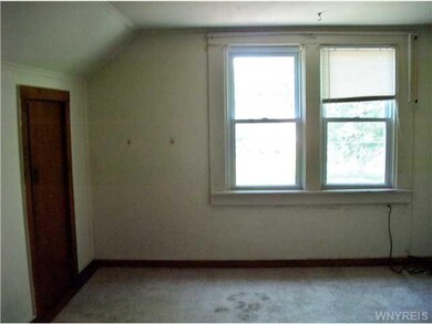 137 8th Ave, North Tonawanda, NY 14120 - photo 7