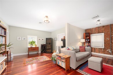 407 Broadway unit 2, Providence, RI 02909 - photo 2