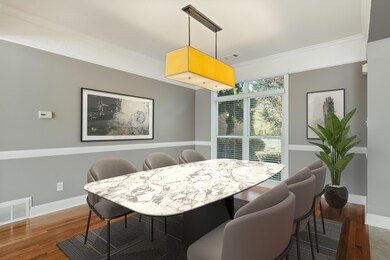 Dining Room virtually staged