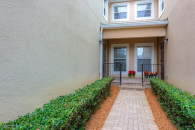 8577 Little Swift Cir unit 31D, Jacksonville, FL 32256 - photo 3