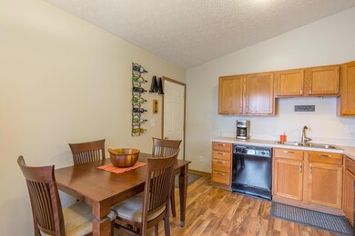 1377 Fahy Dr, Columbus, OH 43223 - photo 7