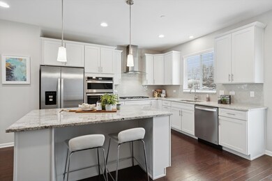 904 Coletta Cir, Naperville, IL 60563 - photo 7