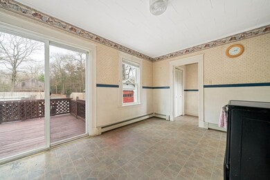 352 East St, Brockton, MA 02302 - photo 7