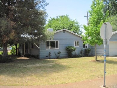 Street View-Garage