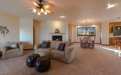 GREAT-ROOM_5607