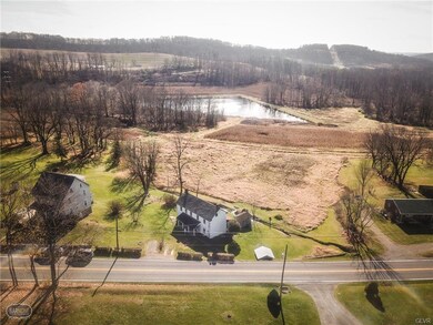 3668 Church View Rd, Emmaus, PA 18049 - photo 6