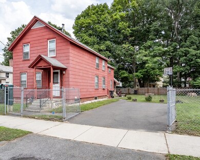 11 Kellogg St, Westfield, MA 01085 - photo 3